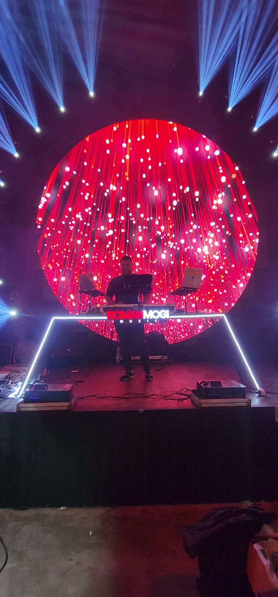 עמדת DJ